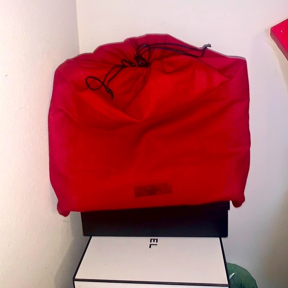 ⭐️⭐️Authenticated By Poshmark🌟 - Picture 11 of 14